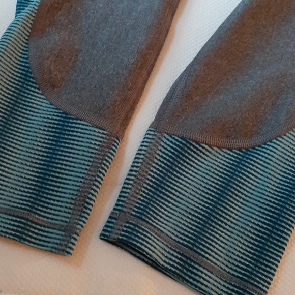 Under armour leggings - Picture 2 of 3